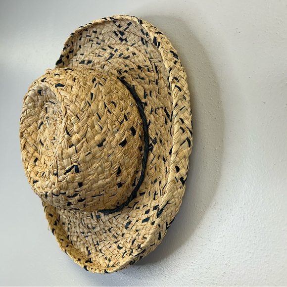 Handmade Womens M/L Woven Straw Hat with Navy Accents Beach Travel Vacation - Picture 4 of 8